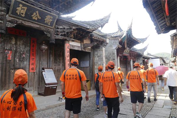 超越激光周年慶活動(dòng)圖片5 超越激光周年慶活動(dòng)圖片5