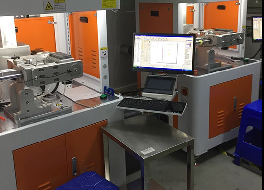 四次鐳雕設(shè)備生產(chǎn)車間